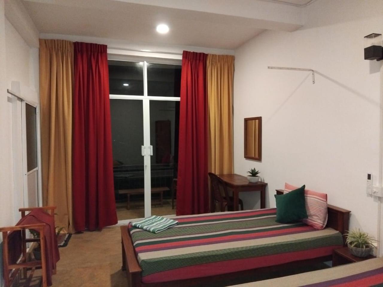 Rusara Guest Home Велігама Екстер'єр фото