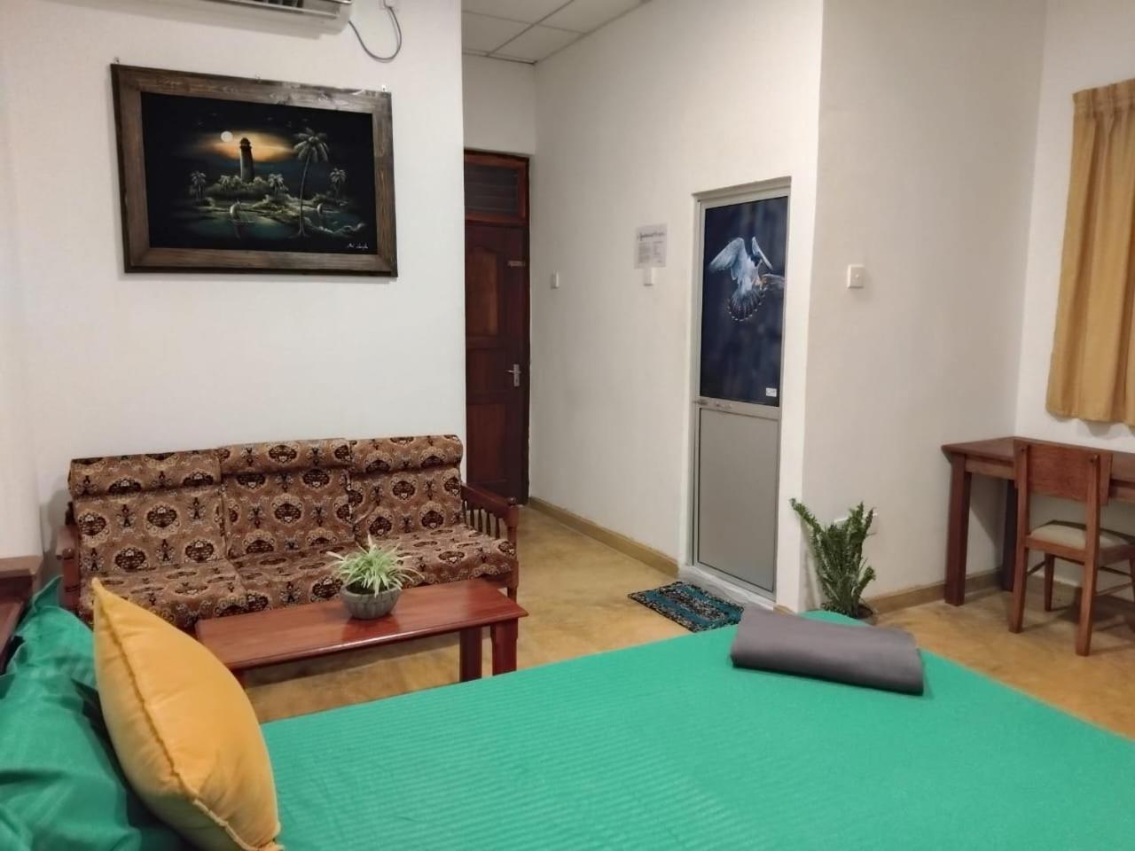 Rusara Guest Home Велігама Екстер'єр фото
